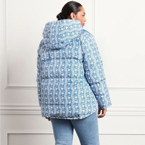 Hill House Reversible Edie Puffer Jacket in Blue Linear Floral NWT - Picture 6 of 16